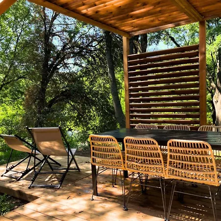 La Clémentine Camping *