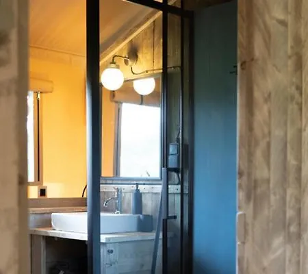 La Clémentine Camping *