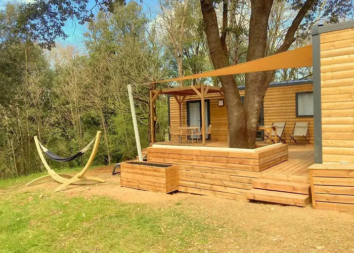 La Clementine Κάμπινγκ *