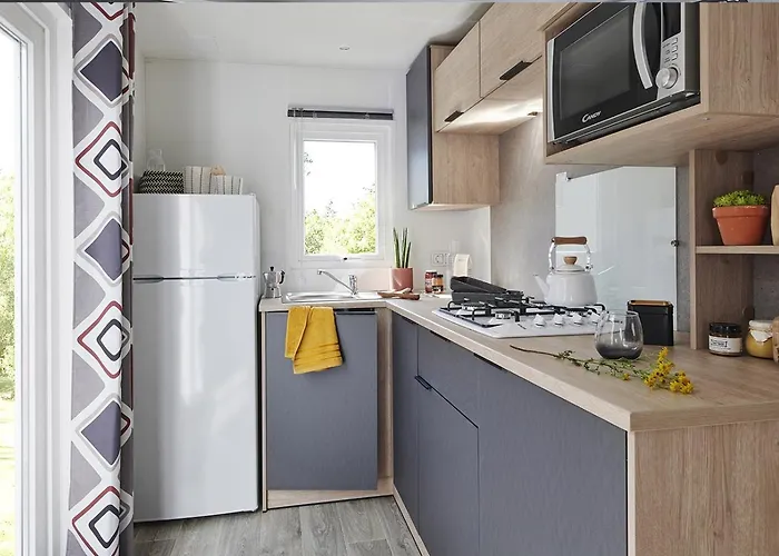 Campeggio La Clémentine Cendras