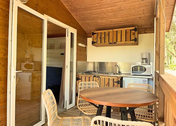 Campeggio La Clémentine Cendras