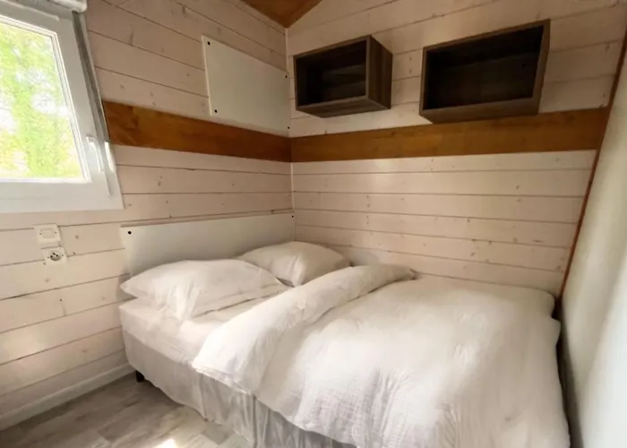 La Clementine Κάμπινγκ *