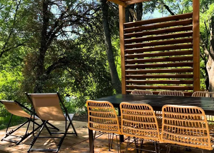 Κάμπινγκ La Clementine *